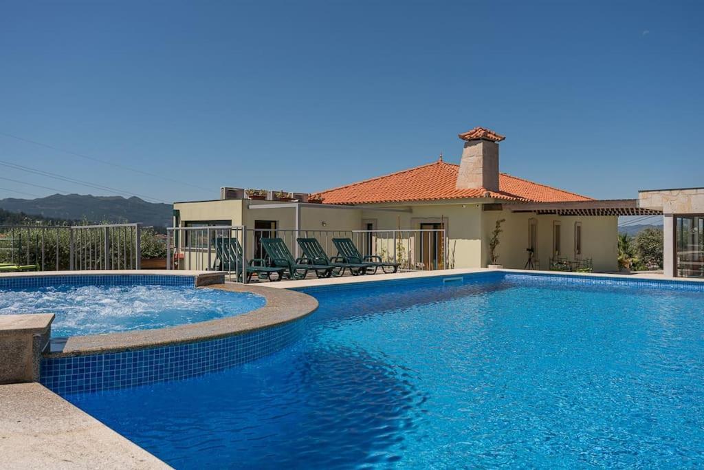 Fernandes Guest House Bright Private Suite Ponte de Lima Buitenkant foto